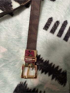 Micheal Kors belt